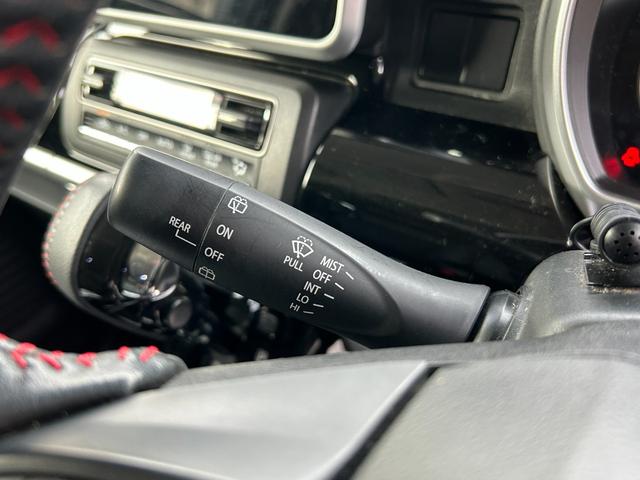 スペーシアカスタム ハイブリッドＸＳ　禁煙車　４ＷＤ　ドライブレコーダー　ＥＴＣ　両側電動スライドドア　　クリアランスソナー　レーンアシスト　衝突被害軽減システム　オートライト　オートエアコン　ＬＥＤヘッドランプ　シートヒーター　ステリモ（34枚目）