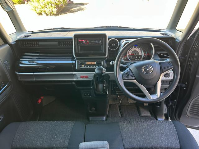 フレアワゴン ハイブリッドＸＧ　４ＷＤ　両側スライド・片側電動スライドドア　ステアリングスイッチ　クリアランスソナー　レーンアシスト　衝突被害軽減システム　オートライト　スマートキー　アイドリングストップ　シートヒーター（5枚目）