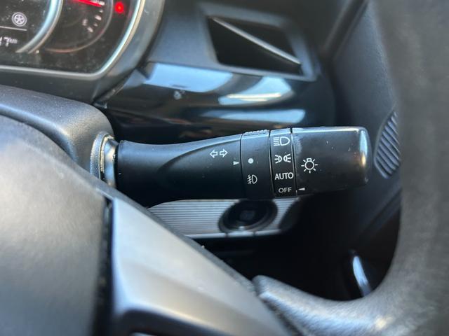 フレアワゴン ハイブリッドＸＧ　４ＷＤ　両側スライド・片側電動スライドドア　ステアリングスイッチ　クリアランスソナー　レーンアシスト　衝突被害軽減システム　オートライト　スマートキー　アイドリングストップ　シートヒーター（14枚目）