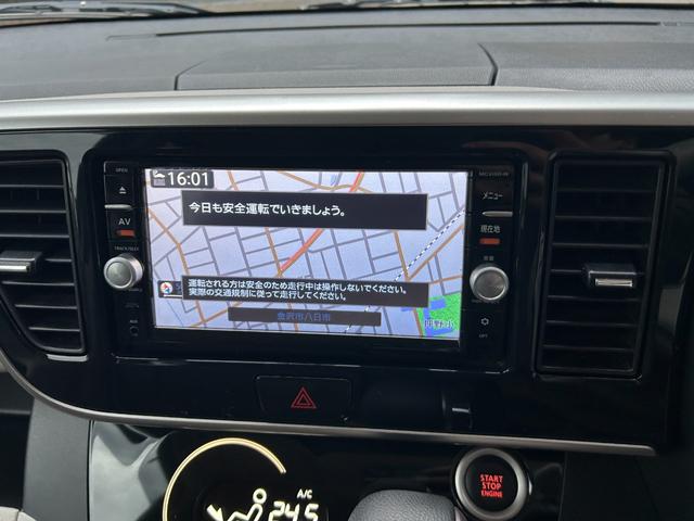 デイズルークス Ｘ　４ＷＤ　禁煙車　ドラレコ　ナビ・フルセグテレビ・ＣＤ・ＤＶＤ・Ｂｌｕｅｔｏｏｔｈ　ＥＴＣ　アラウンドビューモニター　エマージェンシーブレーキ　両側電動スライドドア　シートヒーター　オートエアコン（8枚目）