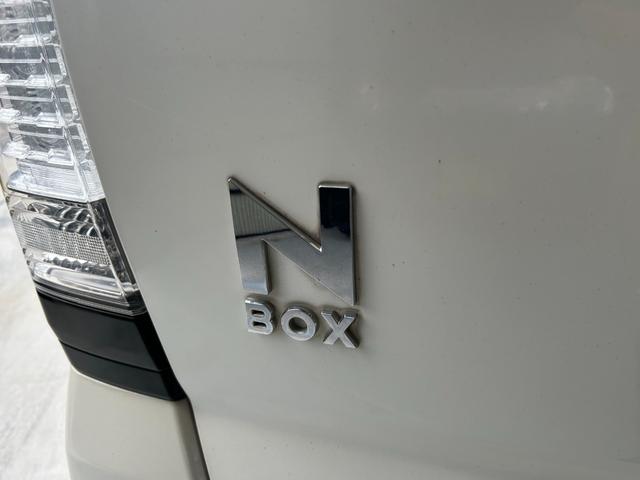 N-BOXカスタム G・Lパッケージ 4WD 両側電動スライドドア ナビ TV オートライト HID スマートキー アイドリングストップ 電動格納ミラー ベンチシート CVT 盗難防止システム ABS ESC CD USB アルミホイール(30枚目)