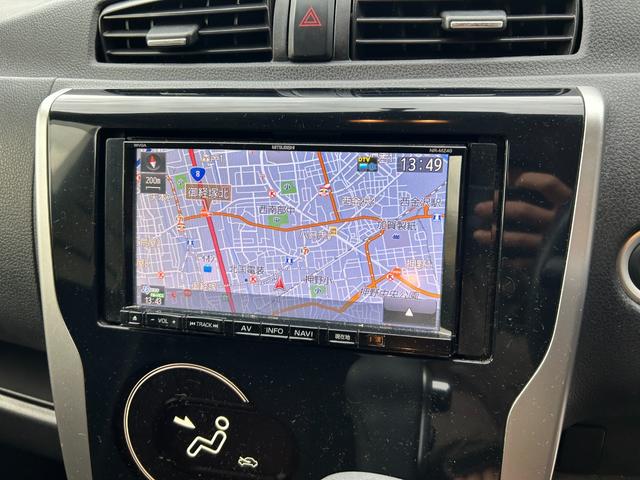 ｅＫカスタム Ｇ　禁煙車　ナビ・フルセグテレビ・ＣＤ・ＤＶＤ　バックカメラ　ＨＩＤヘッドライト　スマートキー　オートエアコン　プッシュスタート　ベンチシート　衝突安全ボディ（10枚目）