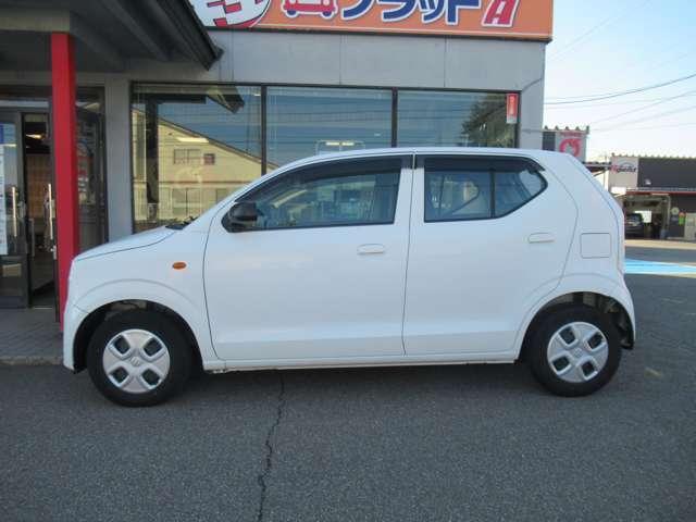 アルト Ｌ　４ＷＤ　ワンオーナー　左右シートヒーター　ドライブレコーダー　キーレスエントリー　Ｗエアバック　ＡＢＳ　アイドリングストップ（3枚目）