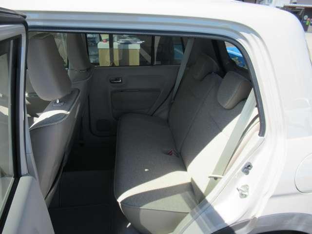 アルトラパン Ｓ　ディスチャージライト　スマートキー　プッシュスタート　シートヒーター　ドライブレコーダー　ＣＤチューナー　電動格納ミラー（9枚目）