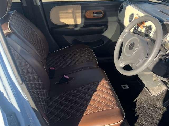 アルトラパン Ｇ　ワンオーナー　スマートキー　プッシュスタート　アイドリングストップ　純正１４インチアルミ　ベンチシート　純正ＣＤオーディオ（3枚目）