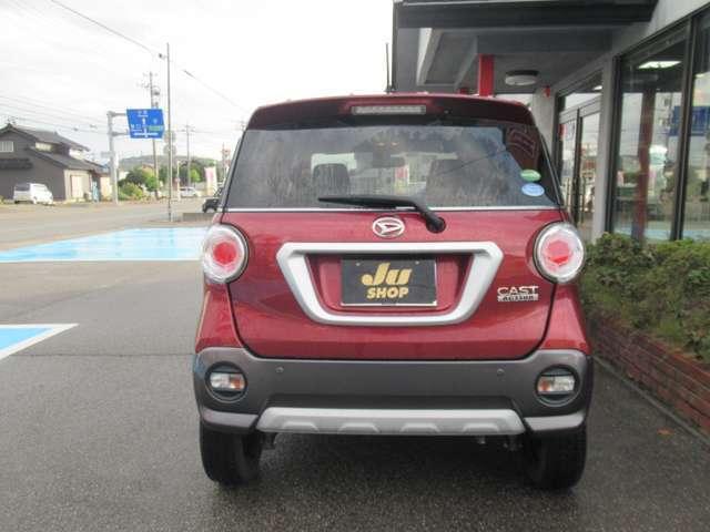 キャスト アクティバＸ　ＳＡＩＩ　衝突被害軽減システム　ＣＤチューナー　スマートキー　プッシュスタート　アイドリングストップ　オートエアコン　電動格納ミラー（3枚目）