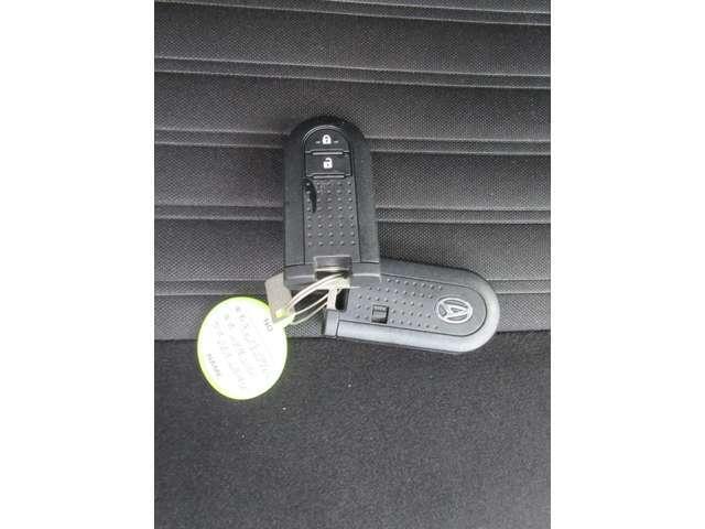 キャスト アクティバＸ　ＳＡＩＩ　衝突被害軽減システム　ＣＤチューナー　スマートキー　プッシュスタート　アイドリングストップ　オートエアコン　電動格納ミラー（18枚目）