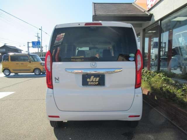 Ｎ－ＢＯＸ Ｇ　ワンオーナー　弊社ユーザー様リースアップ　パール塗装　メモリーナビ＆地デジＴＶ＆バックカメラ　ＥＴＣ　ドライブレコーダー　両側スライドドア　スマートキー　プッシュスタート（4枚目）