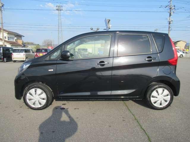 ｅＫワゴン Ｅ　メモリーナビ＆地デジテレビ＆ＥＴＣ　キーレスエントリー　シートヒーター　電動格納ミラー（4枚目）