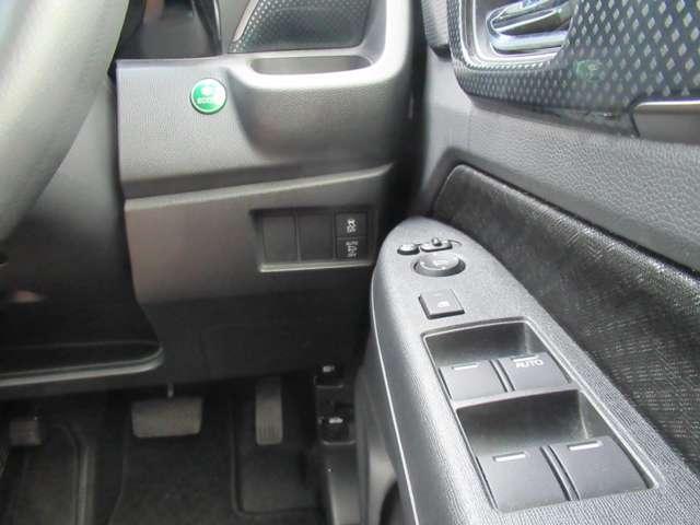 Ｎ－ＷＧＮカスタム Ｇ　ワンオーナー　走行４２８００キロ　ＥＴＣ　スマートキー　プッシュスタート　純正１４インチアルミ　オートエアコン　電動格納ミラー（16枚目）