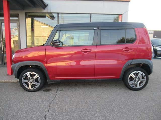 ハスラー Ｘ　弊社ユーザー管理車輛　ワンオーナー　純正１５インチアルミ　ディスチャージライト　メモリーナビ＆フルセグテレビ　オートエアコン　衝突被害軽減システム（3枚目）