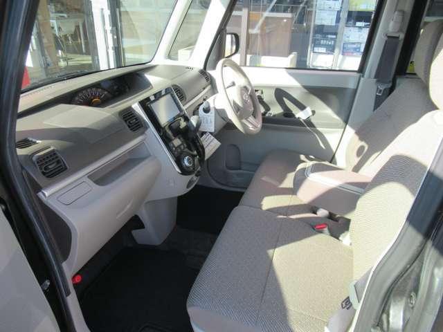 タント Ｘ　ＳＡＩＩＩ　衝突被害軽減システム　左側パワースライドドア　メモリーナビ＆フルセグテレビ＆バックカメラ　ＤＶＤ再生　Ｂｌｕｅｔｏｏｔｈ　ＥＴＣ　シートヒーター（8枚目）