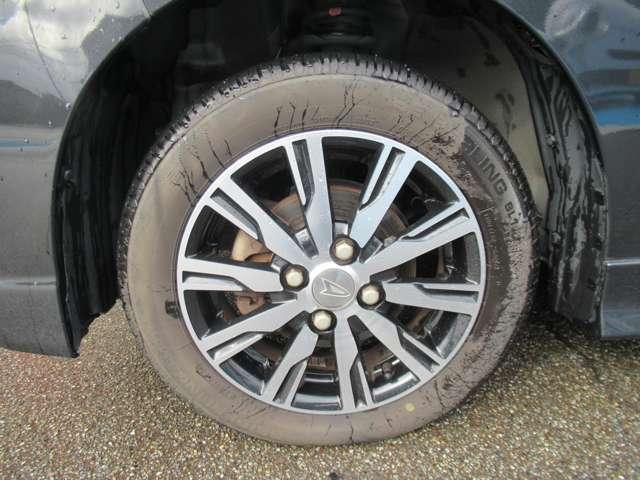 タント カスタムＸ　トップエディションＳＡＩＩＩ　メモリーナビ　フルセグテレビ　バックカメラ　ドライブレコーダー　ＥＴＣ　左側パワースライドドア　ＬＥＤヘッドライト　自動抑制ブレーキ　シートヒーター（6枚目）