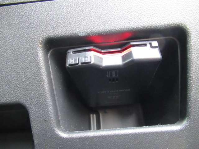 タント カスタムＸ　トップエディションＳＡＩＩＩ　メモリーナビ　フルセグテレビ　バックカメラ　ドライブレコーダー　ＥＴＣ　左側パワースライドドア　ＬＥＤヘッドライト　自動抑制ブレーキ　シートヒーター（18枚目）