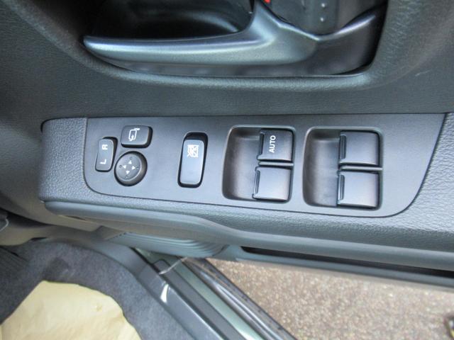 ハスラー ハイブリッドＧ　障害物センサー　アイドリングストップ　レーンアシスト　盗難防止システム　オートマチックハイビーム　衝突被害軽減システム　スマートキー　プッシュスタート　シートヒーター（14枚目）