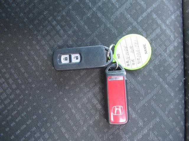 Ｎ－ＷＧＮカスタム Ｇ　ターボＳＳ２トーンカラースタイルパッケージ　ワンオーナー　メモリーナビ＆フルセグテレビ＆バックカメラ　ＥＴＣ　スマートキー　プッシュスタート　アイドリングストップ　オートエアコン　オートクルーズコントロール（16枚目）