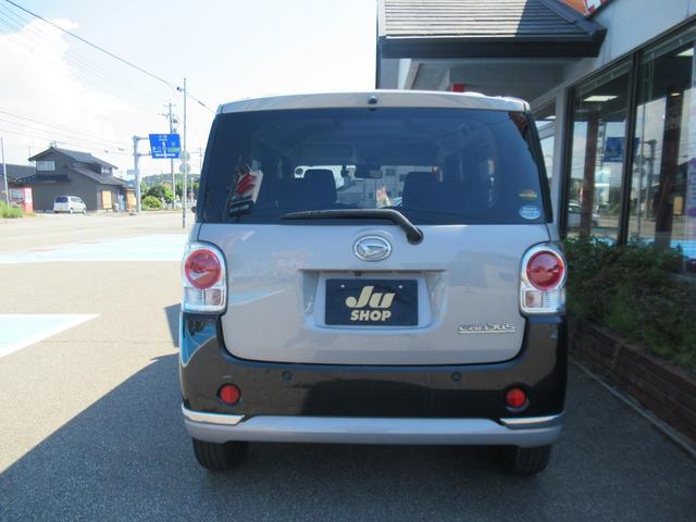 ムーヴキャンバス Ｇメイクアップ　ＳＡＩＩＩ　ワンオーナー　８インチメモリーナビ＆バックカメラ　寒冷地仕様　衝突被害軽減システム　両側電動スライドドア　ベンチシート　スマートキー　プッシュスタート　アイドリングストップ（4枚目）