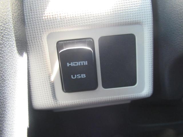 ムーヴキャンバス Ｇメイクアップ　ＳＡＩＩＩ　ワンオーナー　８インチメモリーナビ＆バックカメラ　寒冷地仕様　衝突被害軽減システム　両側電動スライドドア　ベンチシート　スマートキー　プッシュスタート　アイドリングストップ（18枚目）