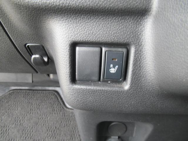 スペーシアカスタム ハイブリッドＧＳ　ワンオーナー　メモリーナビ＆フルセグ＆バックカメラ　左側パワースライドドア　盗難防止システム　レーンアシスト　頸部衝撃緩和ヘッドレスト　障害物センサー　スマートキー　プッシュスタート（12枚目）