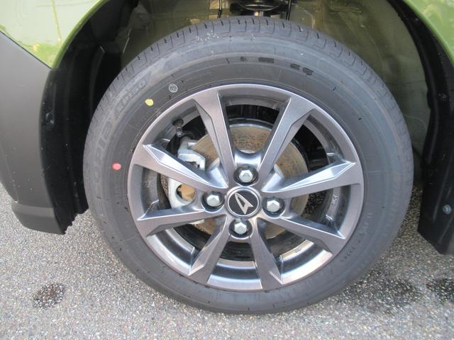 タント ファンクロス　レーンアシスト　アイドリングストップ　フルセグＴＶ　オートマチックハイビーム　両側パワースライドドア　盗難防止システム　衝突被害軽減システム　スマートキー　ベンチシート　シートヒーター（13枚目）