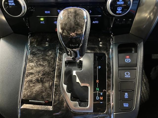 アルファード 2.5S タイプゴールドIII フルセグ メモリーナビ ミュージックプレイヤー接続可 後席モニター バックカメラ 衝突被害軽減システム ETC ドラレコ 両側電動スライド LEDヘッドランプ 乗車定員7人 3列シート ワンオーナー(16枚目)