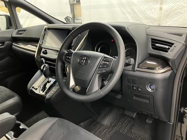 アルファード 2.5S タイプゴールドIII フルセグ メモリーナビ ミュージックプレイヤー接続可 後席モニター バックカメラ 衝突被害軽減システム ETC ドラレコ 両側電動スライド LEDヘッドランプ 乗車定員7人 3列シート ワンオーナー(18枚目)