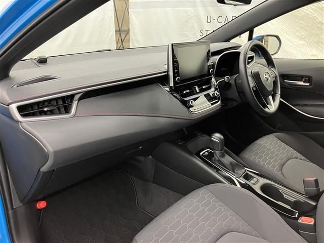 助手席側インパネです。