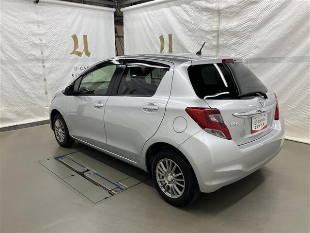 ヴィッツ Ｆ　ワンセグ　メモリーナビ　ミュージックプレイヤー接続可　ＬＥＤヘッドランプ　ワンオーナー（7枚目）