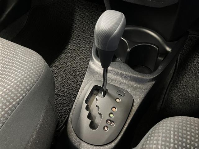 ヴィッツ Ｆ　ワンセグ　メモリーナビ　ミュージックプレイヤー接続可　ＬＥＤヘッドランプ　ワンオーナー（14枚目）