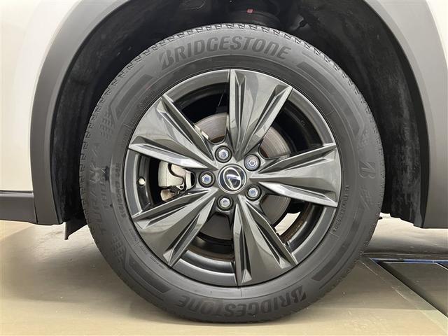 ＵＸ ＵＸ２５０ｈブラウンエディション　フルセグ　メモリーナビ　ＤＶＤ再生　ミュージックプレイヤー接続可　バックカメラ　衝突被害軽減システム　ＥＴＣ　ドラレコ　ＬＥＤヘッドランプ　ワンオーナー（11枚目）