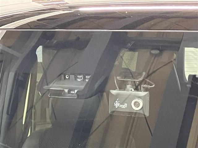 ヴォクシー ZS 煌III フルセグ メモリーナビ DVD再生 ミュージックプレイヤー接続可 後席モニター バックカメラ 衝突被害軽減システム ETC ドラレコ 両側電動スライド LEDヘッドランプ ウオークスルー 乗車定員7人(13枚目)