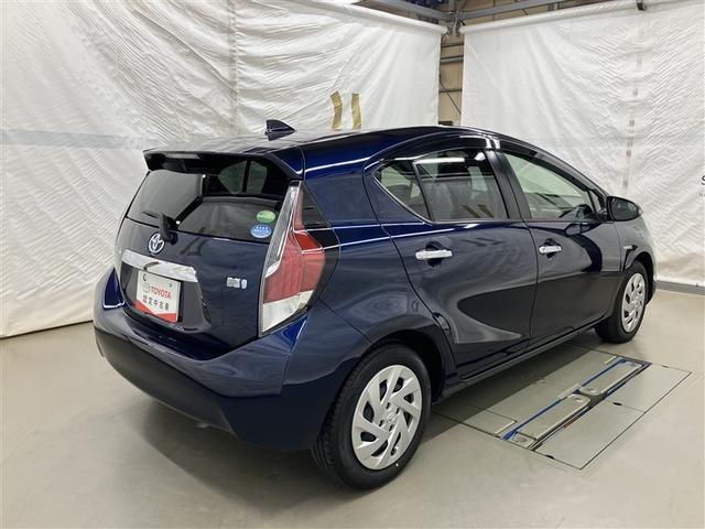 アクア Ｓスタイルブラック　フルセグ　メモリーナビ　ＤＶＤ再生　ミュージックプレイヤー接続可　バックカメラ　衝突被害軽減システム　ＥＴＣ　ドラレコ　ワンオーナー（8枚目）