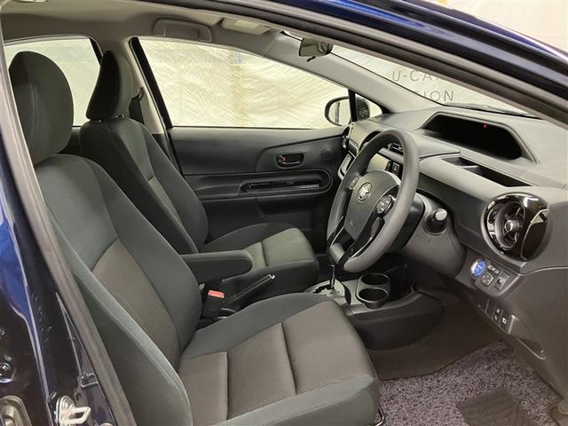 アクア Ｓスタイルブラック　フルセグ　メモリーナビ　ＤＶＤ再生　ミュージックプレイヤー接続可　バックカメラ　衝突被害軽減システム　ＥＴＣ　ドラレコ　ワンオーナー（16枚目）