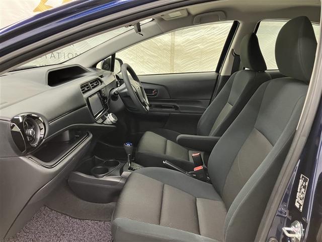 アクア Ｓスタイルブラック　フルセグ　メモリーナビ　ＤＶＤ再生　ミュージックプレイヤー接続可　バックカメラ　衝突被害軽減システム　ＥＴＣ　ドラレコ　ワンオーナー（19枚目）