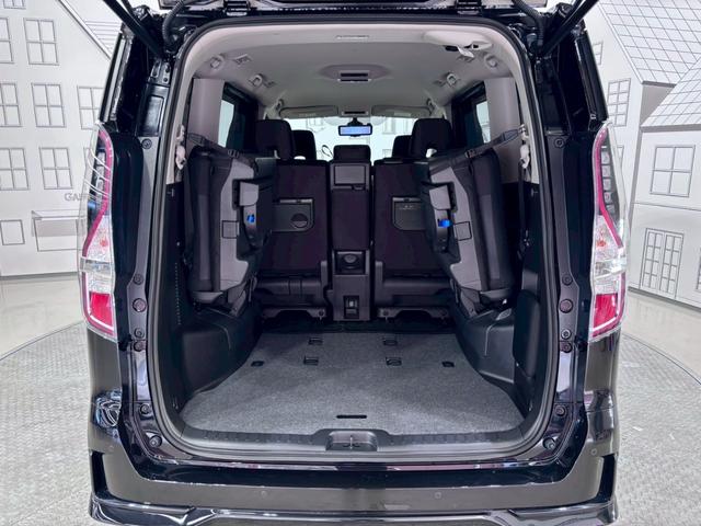 セレナ ＸＶ　エアロ　ドライブレコーダー　全周囲カメラ　ナビ　ＴＶ　クリアランスソナー　オートクルーズコントロール　衝突被害軽減システム　両側電動スライドドア　オートライト　スマートキー　アイドリングストップ（35枚目）