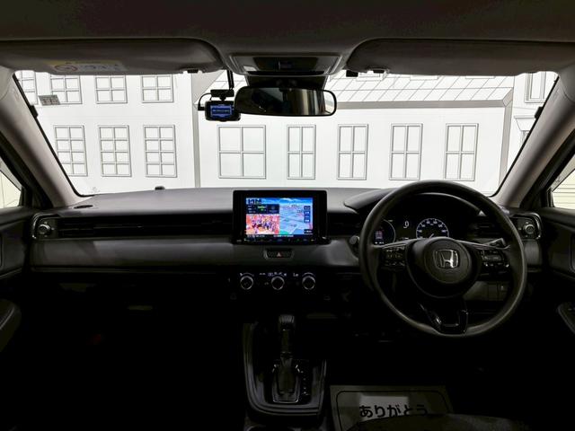 ヴェゼル ｅ：ＨＥＶ　Ｘ　ドライブレコーダー　ＥＴＣ　バックカメラ　クリアランスソナー　オートクルーズコントロール　レーンアシスト　衝突被害軽減システム　ナビ　ＴＶ　オートライト　ＬＥＤヘッドランプ　アルミホイール（2枚目）