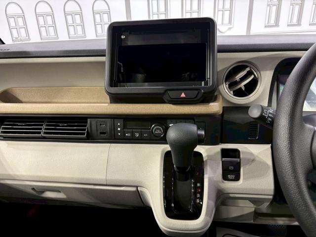 Ｎ－ＢＯＸ ベースグレード　両側スライド・片側電動　クリアランスソナー　オートクルーズコントロール　オートライト　ＬＥＤヘッドランプ　スマートキー　アイドリングストップ　電動格納ミラー　シートヒーター　ベンチシート　ＣＶＴ（56枚目）