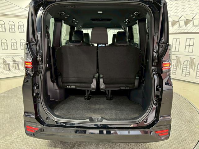 ヴォクシー S-Z ドライブレコーダー バックカメラ ナビ オートクルーズコントロール レーンアシスト 衝突被害軽減システム 両側電動スライドドア オートマチックハイビーム オートライト LEDヘッドランプ スマートキー(19枚目)