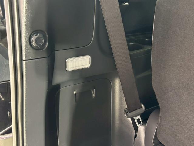 ヴォクシー S-Z ドライブレコーダー バックカメラ ナビ オートクルーズコントロール レーンアシスト 衝突被害軽減システム 両側電動スライドドア オートマチックハイビーム オートライト LEDヘッドランプ スマートキー(49枚目)