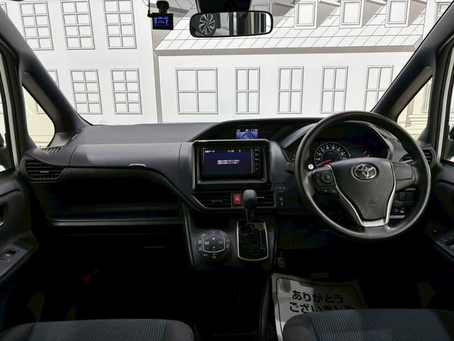 ノア X 4WD ドライブレコーダー ETC バックカメラ TV オートクルーズコントロール レーンアシスト 衝突被害軽減システム 両側スライド・片側電動 オートマチックハイビーム オートライト(2枚目)