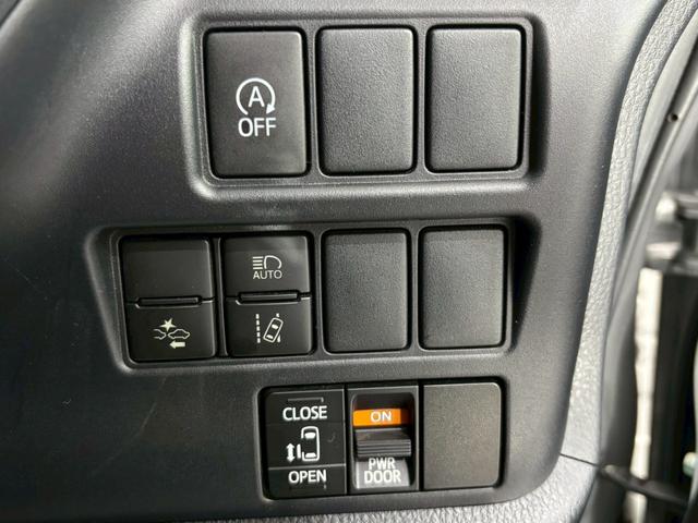 ノア X 4WD ドライブレコーダー ETC バックカメラ TV オートクルーズコントロール レーンアシスト 衝突被害軽減システム 両側スライド・片側電動 オートマチックハイビーム オートライト(8枚目)