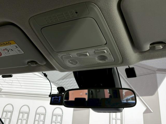 ノア X 4WD ドライブレコーダー ETC バックカメラ TV オートクルーズコントロール レーンアシスト 衝突被害軽減システム 両側スライド・片側電動 オートマチックハイビーム オートライト(24枚目)