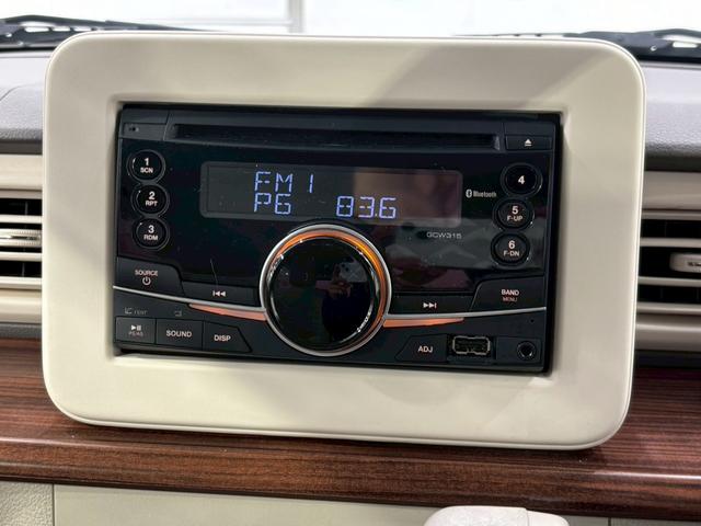 アルトラパン Ｓセレクション　ＥＴＣ　衝突被害軽減システム　オートライト　ＨＩＤ　スマートキー　アイドリングストップ　電動格納ミラー　シートヒーター　ベンチシート　ＣＶＴ　盗難防止システム　ＡＢＳ　ＥＳＣ　ＣＤ　衝突安全ボディ（4枚目）