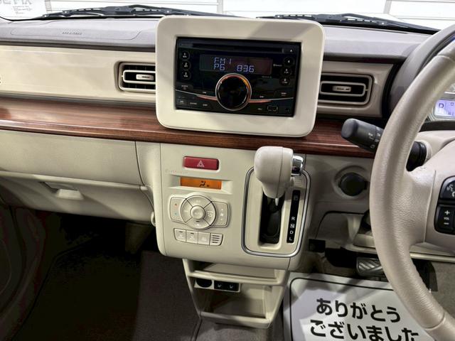 アルトラパン Ｓセレクション　ＥＴＣ　衝突被害軽減システム　オートライト　ＨＩＤ　スマートキー　アイドリングストップ　電動格納ミラー　シートヒーター　ベンチシート　ＣＶＴ　盗難防止システム　ＡＢＳ　ＥＳＣ　ＣＤ　衝突安全ボディ（39枚目）