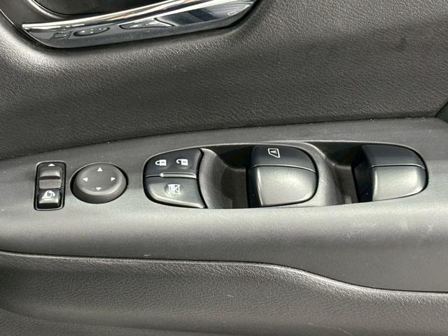 セレナ e-パワー ハイウェイスターV 全周囲カメラ クリアランスソナー オートクルーズコントロール 衝突被害軽減システム 両側電動スライドドア オートライト LEDヘッドランプ スマートキー 電動格納ミラー 3列シート ウォークスルー(53枚目)