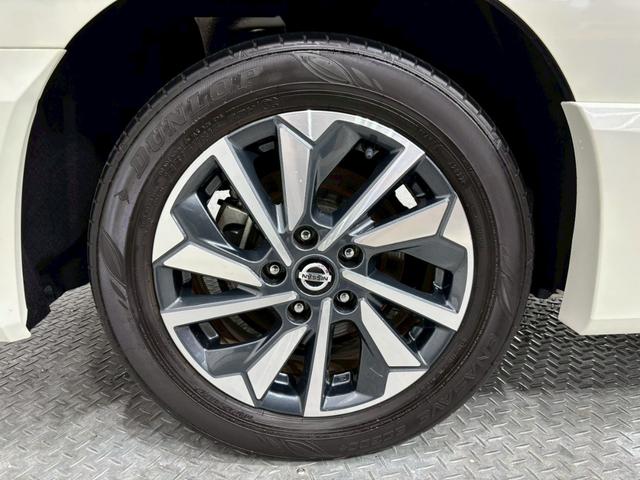 セレナ e-パワー ハイウェイスターV 全周囲カメラ クリアランスソナー オートクルーズコントロール 衝突被害軽減システム 両側電動スライドドア オートライト LEDヘッドランプ スマートキー 電動格納ミラー 3列シート ウォークスルー(54枚目)