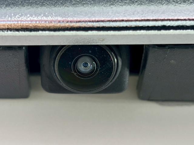 セレナ e-パワー ハイウェイスターV 全周囲カメラ クリアランスソナー オートクルーズコントロール 衝突被害軽減システム 両側電動スライドドア オートライト LEDヘッドランプ スマートキー 電動格納ミラー 3列シート ウォークスルー(57枚目)