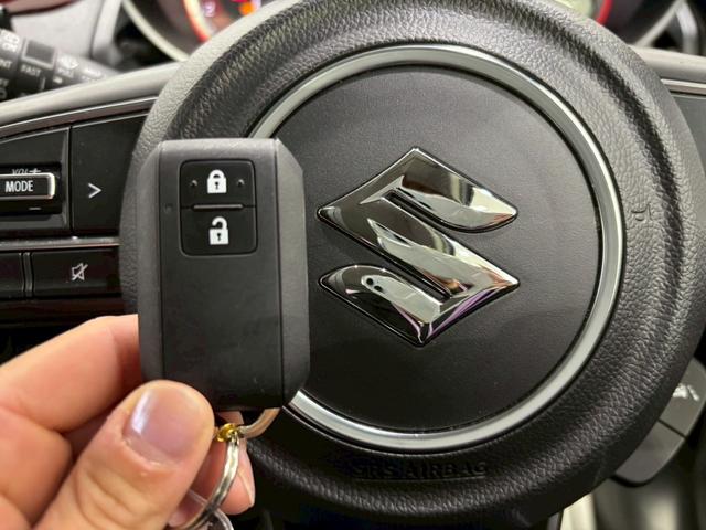 スイフトスポーツ ベースグレード ETC クリアランスソナー オートクルーズコントロール レーンアシスト 衝突被害軽減システム アルミホイール オートライト LEDヘッドランプ スマートキー 電動格納ミラー シートヒーター MT(24枚目)