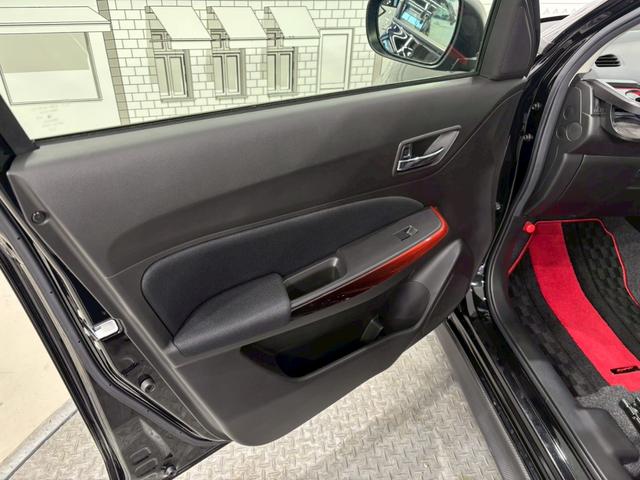 スイフトスポーツ ベースグレード ETC クリアランスソナー オートクルーズコントロール レーンアシスト 衝突被害軽減システム アルミホイール オートライト LEDヘッドランプ スマートキー 電動格納ミラー シートヒーター MT(46枚目)