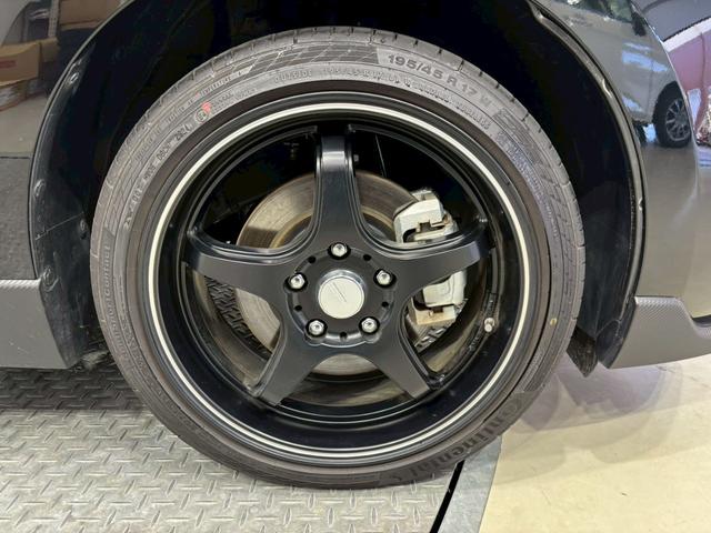 スイフトスポーツ ベースグレード ETC クリアランスソナー オートクルーズコントロール レーンアシスト 衝突被害軽減システム アルミホイール オートライト LEDヘッドランプ スマートキー 電動格納ミラー シートヒーター MT(54枚目)